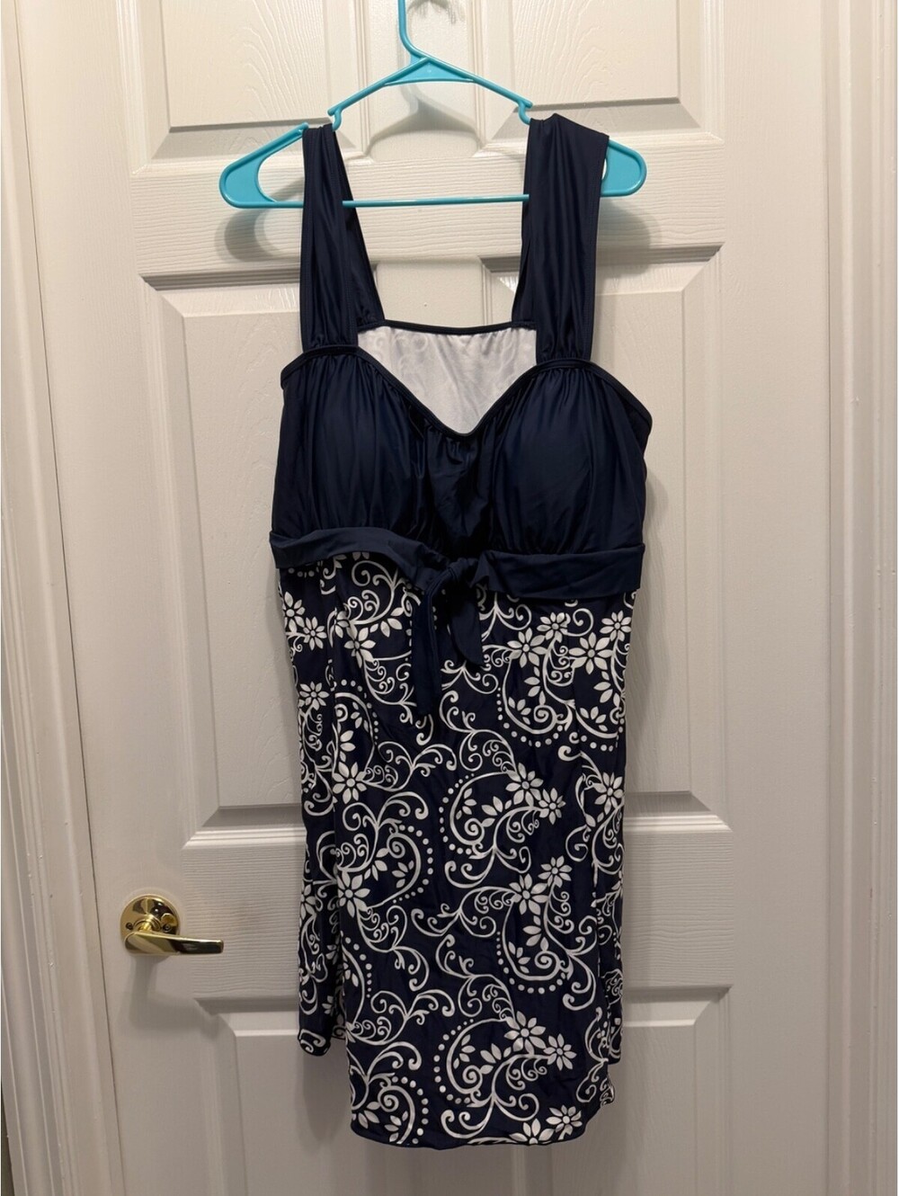 Wantdo Tummy Control Navy Floral Scroll Print Swimdress 26W-28W